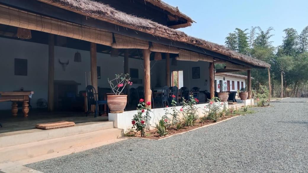 Naga Lodge لوانغ برابانغ المظهر الخارجي الصورة